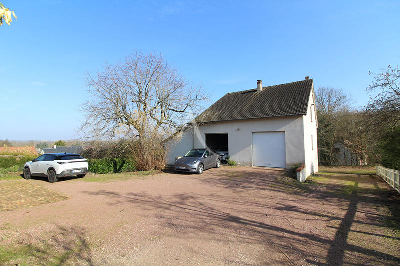 Maison - 430 m² - 7 pièces