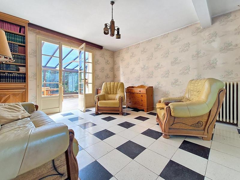 Maison de ville - 180 m² - 9 pièces