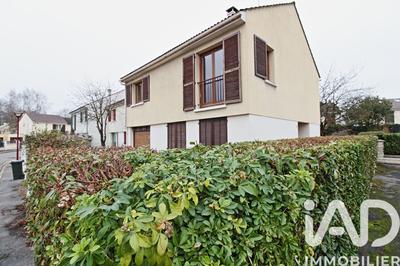Maison - 117 m² - 6 pièces