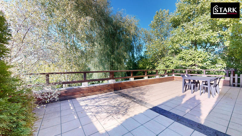 Maison - 139 m² - 7 pièces