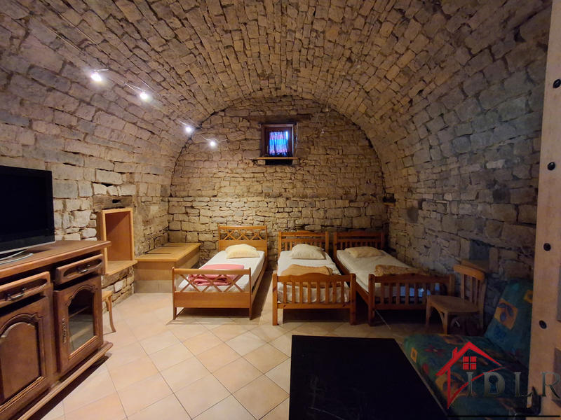 Appartement - 205 m² - 5 pièces