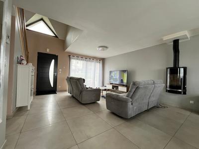 Maison - 125 m² - 5 pièces