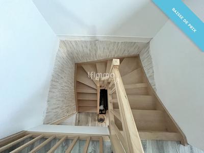 Maison - 104 m² - 5 pièces