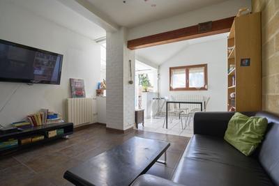 Maison - 99 m² - 5 pièces