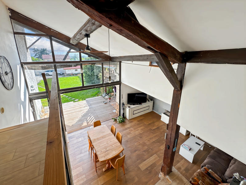 Maison - 239 m² - 11 pièces