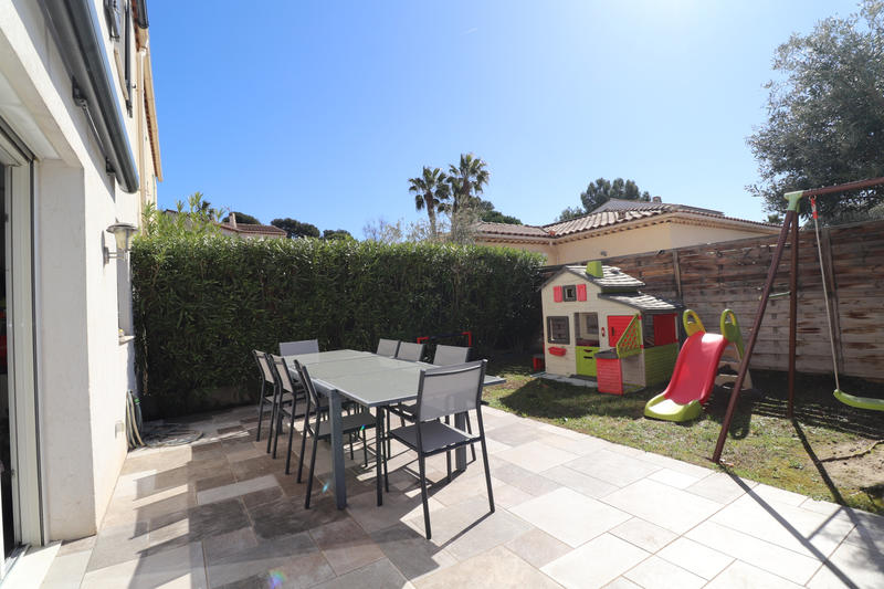 Maison - 86 m² - 4 pièces