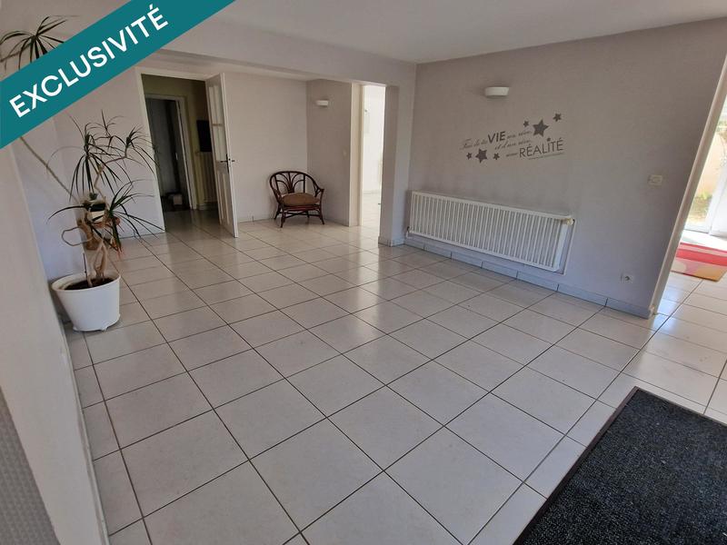 Maison - 280 m² - 14 pièces