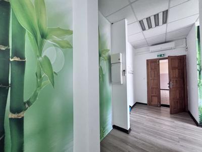 Bureau - 89 m²