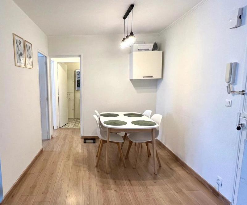Appartement - 49 m² - 3 pièces