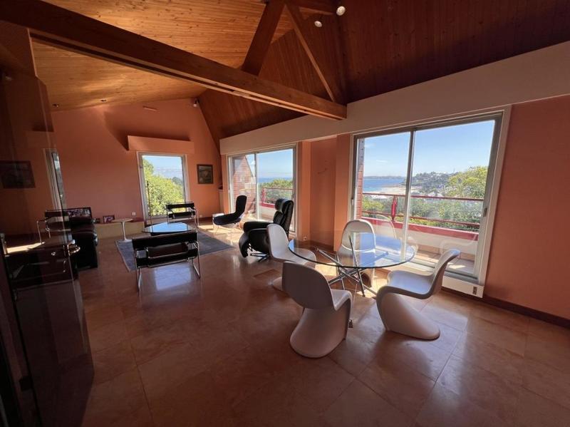 Maison - 126 m² - 6 pièces