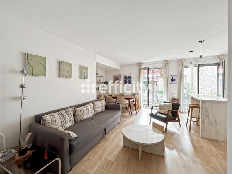 Appartement - 82 m² - 4 pièces