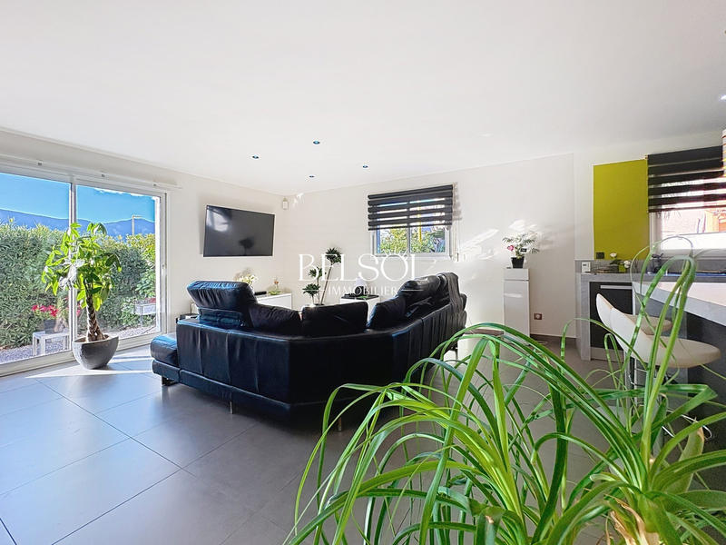 Maison contemporaine - 128 m² - 5 pièces