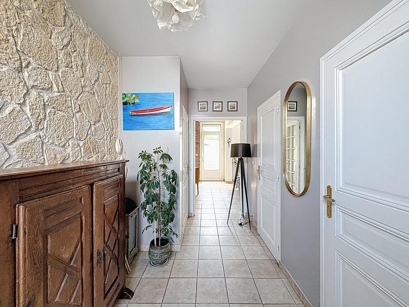 Maison - 151 m² - 5 pièces