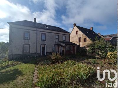 Maison de ville - 135 m² - 8 pièces