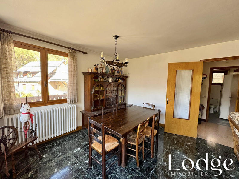 Appartement - 85 m² - 4 pièces