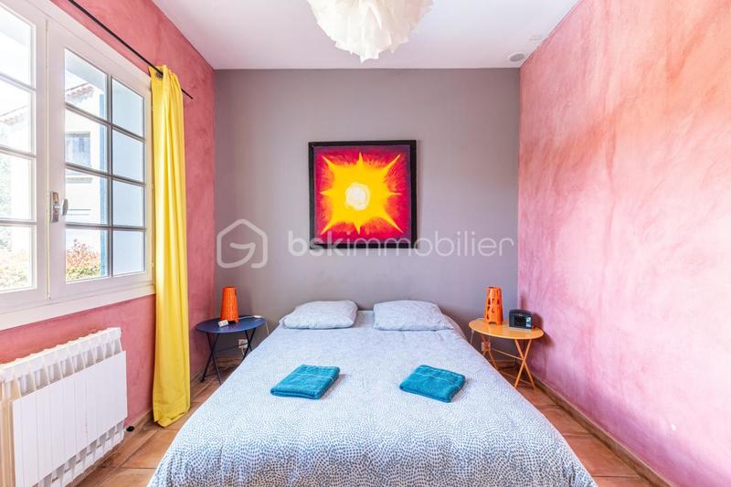 Maison - 259 m² - 9 pièces