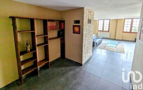 Maison - 262 m² - 8 pièces