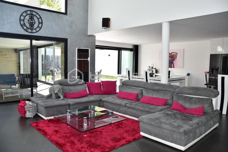 Maison d'architecte - 264 m² - 7 pièces