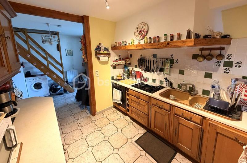 Maison traditionnelle - 85 m² - 3 pièces