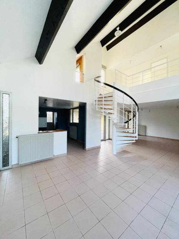 Maison - 136 m² - 5 pièces