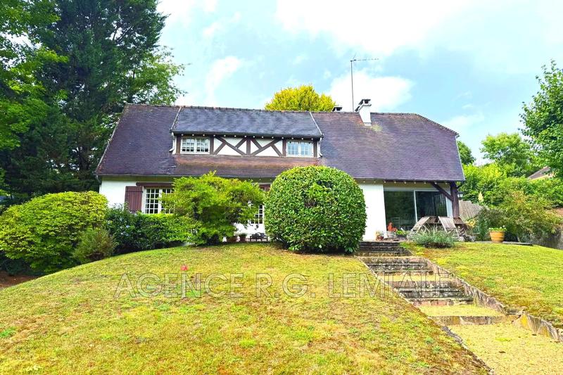 Maison - 145 m² - 5 pièces