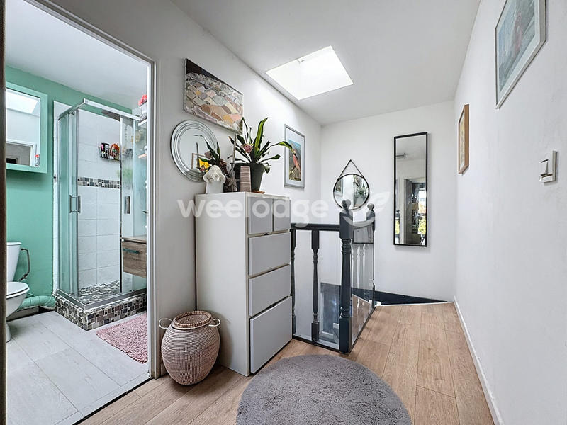 Appartement - 113 m² - 6 pièces