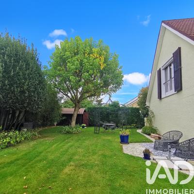 Maison - 192 m² - 8 pièces