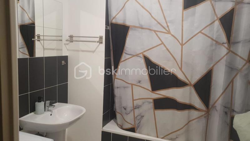 Appartement - 5 094 m² - 3 pièces