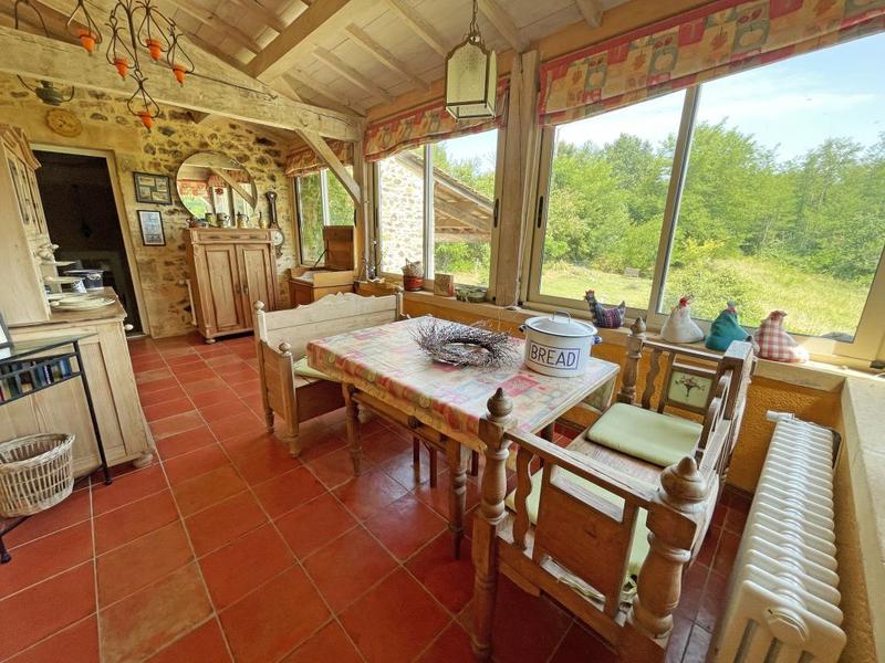 Maison - 287 m² - 7 pièces