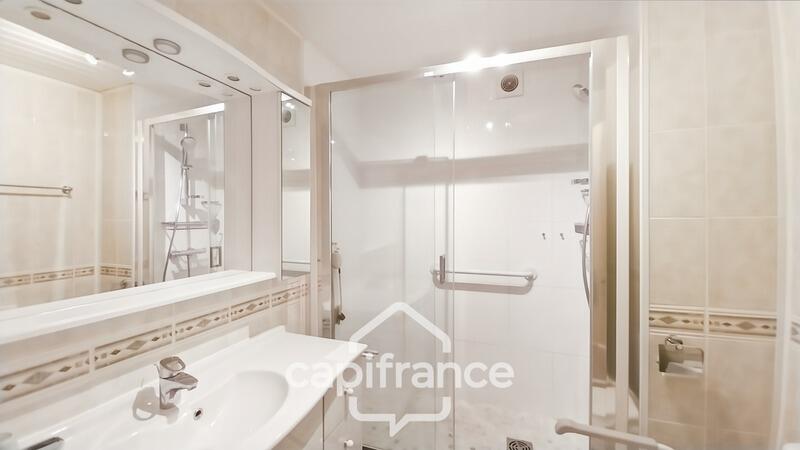 Appartement - 120 m² - 6 pièces