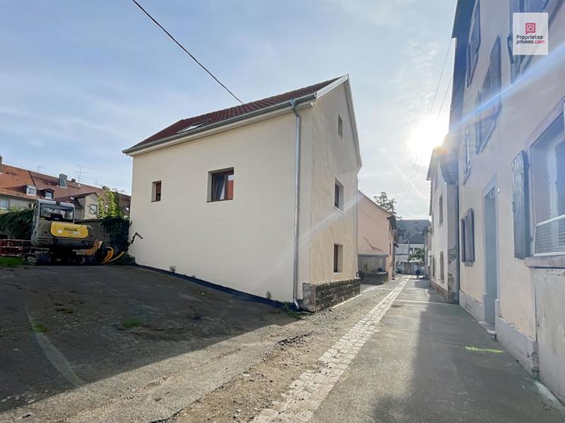 Maison - 84 m² - 4 pièces