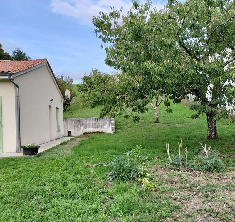 Maison - 90 m² - 3 pièces