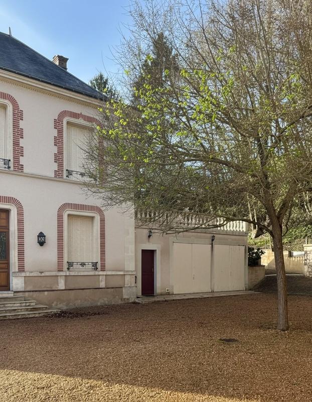 Maison ancienne - 178 m² - 7 pièces