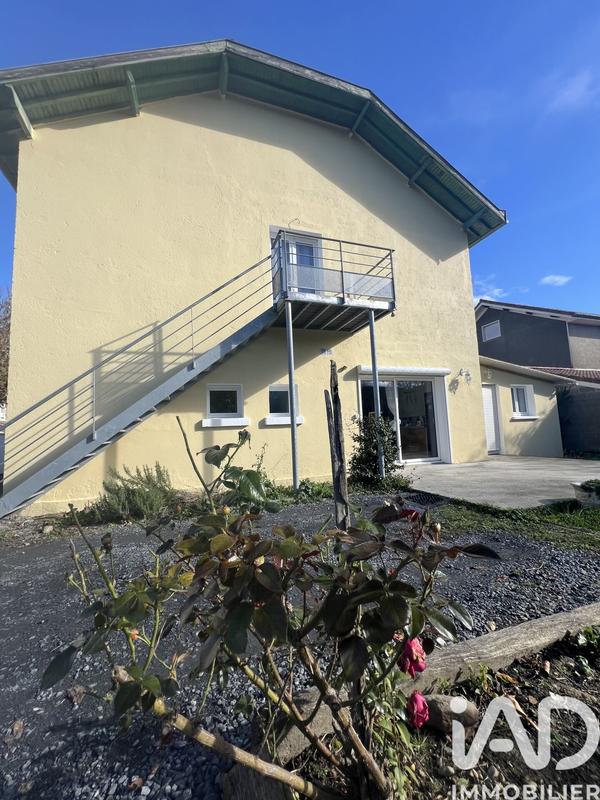 Maison - 180 m² - 5 pièces