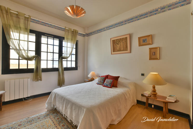 Appartement - 140 m² - 5 pièces