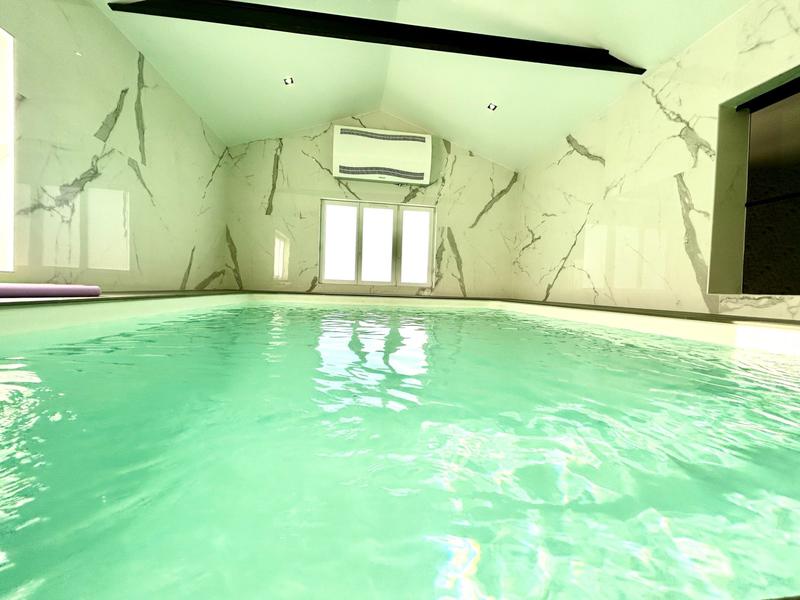 Maison - 296 m² - 6 pièces