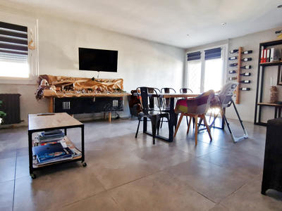 Appartement - 74 m² - 3 pièces