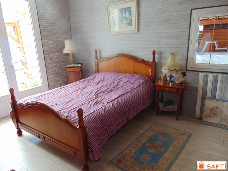 Maison - 140 m² - 6 pièces