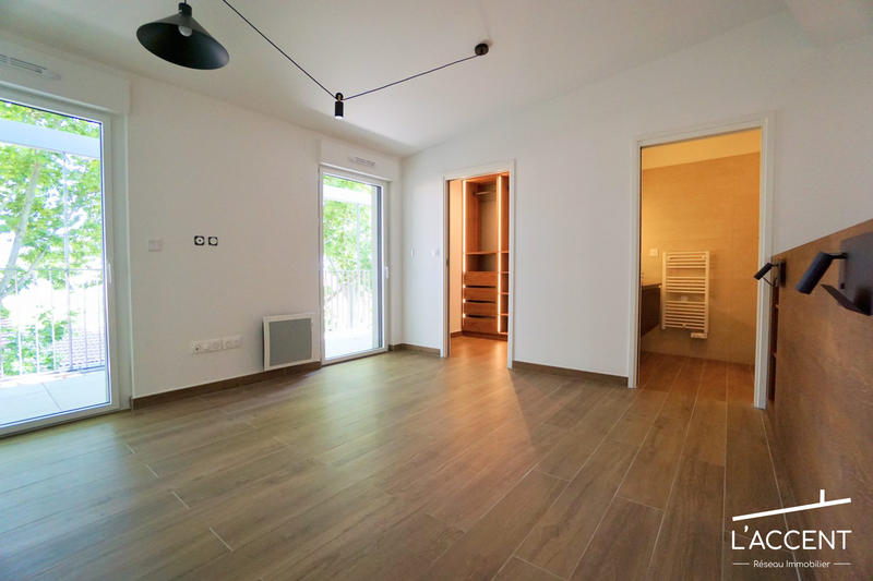 Appartement - 140 m² - 4 pièces
