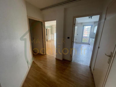 Appartement - 50 m² - 5 pièces