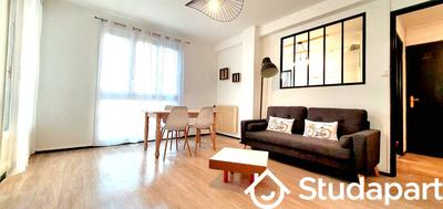 Chambre - 11 m² - 1 pièce