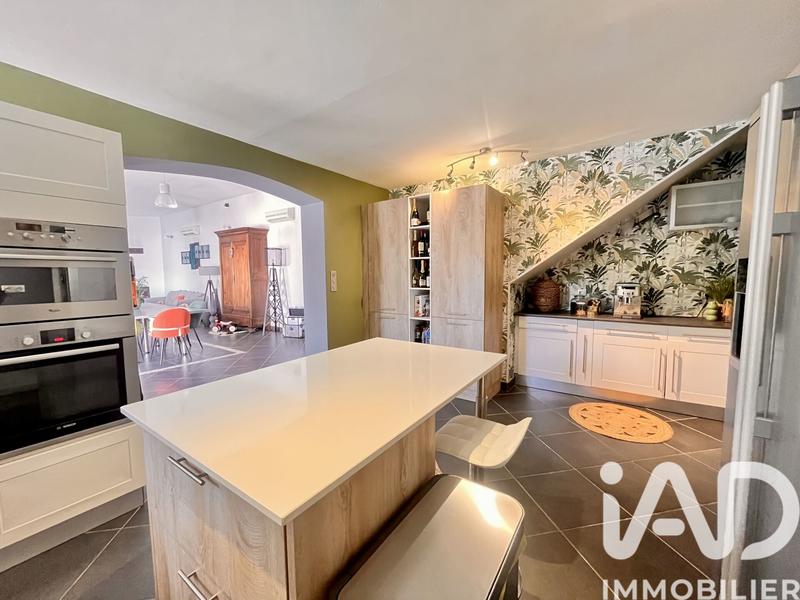 Maison de village - 205 m² - 5 pièces