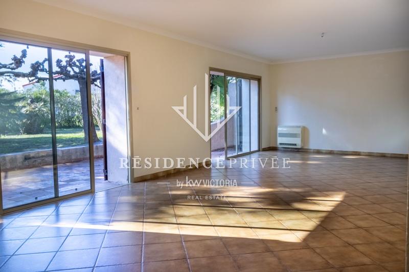 Maison - 141 m² - 5 pièces