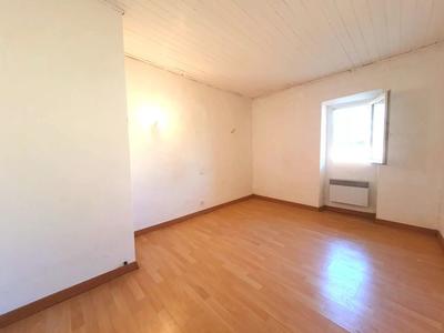 Maison - 81 m² - 3 pièces