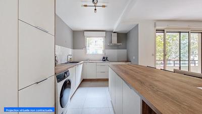 Appartement - 84 m² - 4 pièces