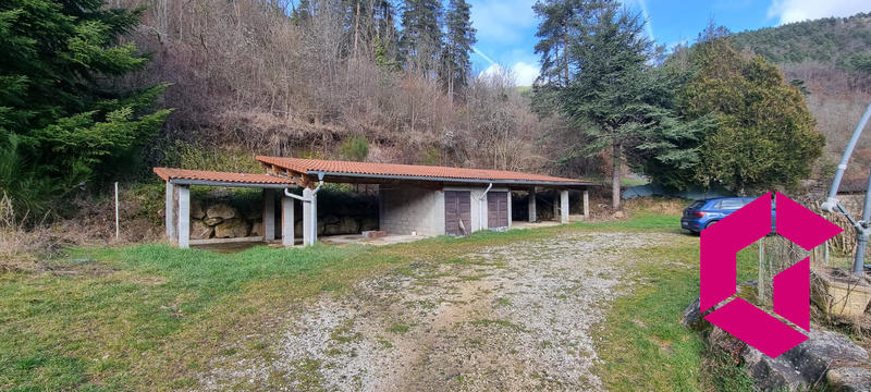 Villa - 179 m² - 11 pièces