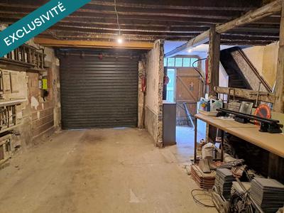 Maison - 248 m² - 2 pièces