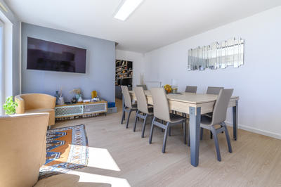 Maison - 141 m² - 6 pièces