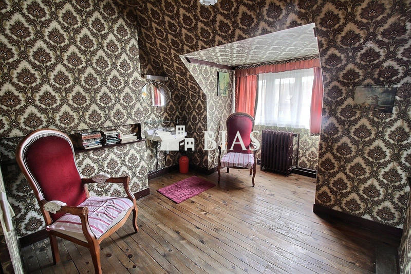 Maison - 130 m² - 7 pièces