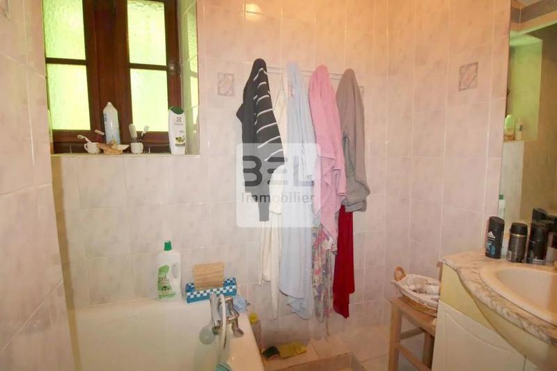 Immeuble - 222 m² - 6 pièces